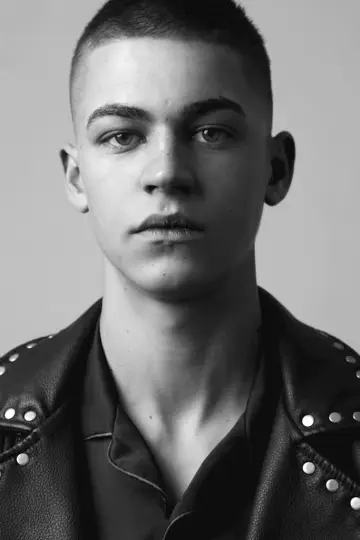 Zdjęcie Hero Fiennes Tiffin #6900