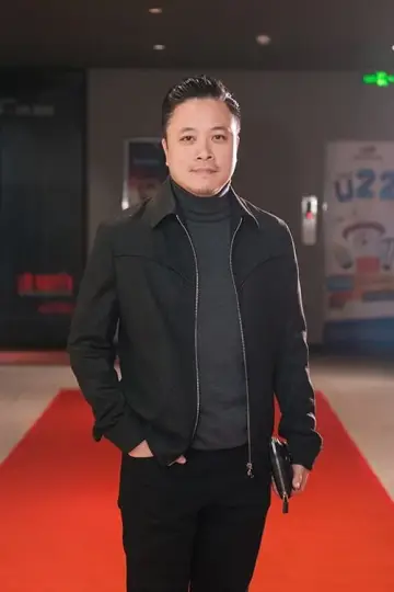 Zdjęcie Wiktor Wu (Victor Vũ) #254607