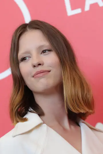 Zdjęcie Mia Goth #38831
