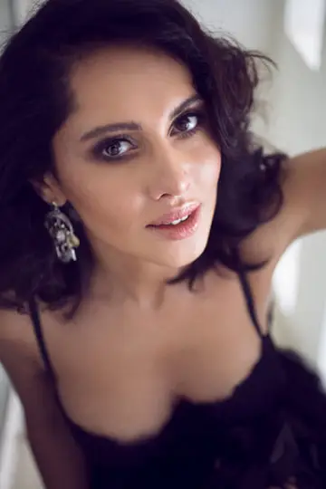 Zdjęcie  (Yasmine Raeis) #255311