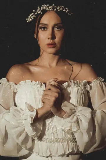 Zdjęcie  (Yasmine Raeis) #340102