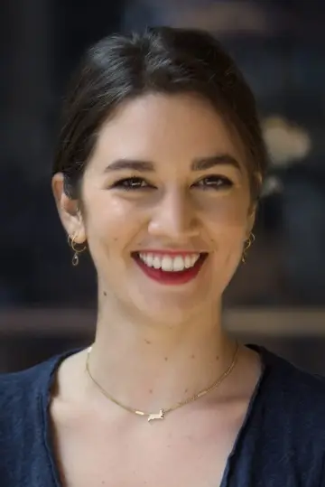 Zdjęcie Madeline Sharafian #13830