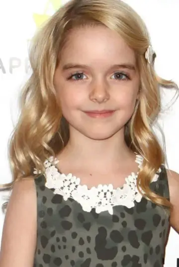 Zdjęcie Makena Grejs (Mckenna Grace) #553