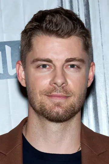 Zdjęcie  (Luke Mitchell) #209990