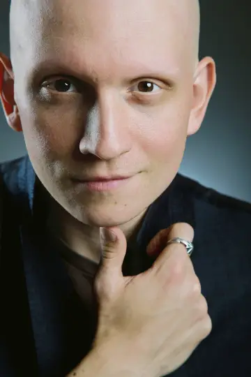 Zdjęcie Anthony Carrigan #56105