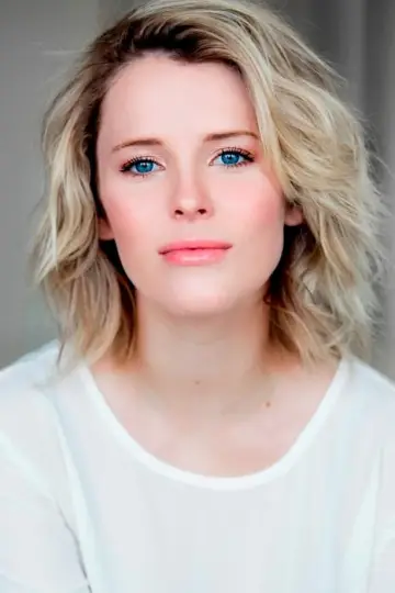Zdjęcie Charlotte Aubin #30137