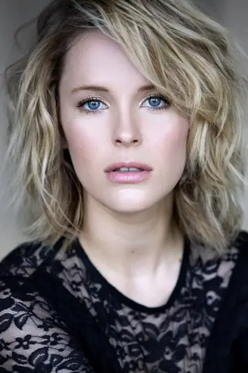 Zdjęcie Charlotte Aubin #30138