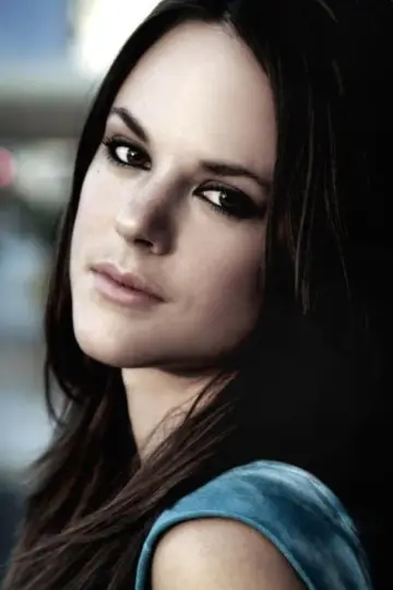 Zdjęcie Sarah Butler (Sarah Butler) #290598
