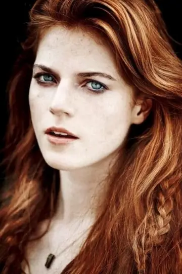 Zdjęcie Rouz Lesli (Rose Leslie) #50017