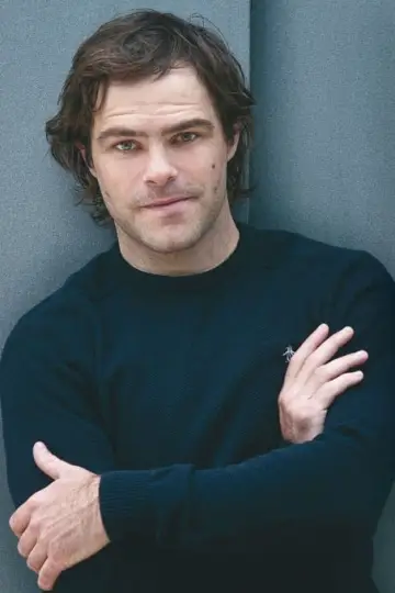 Zdjęcie Peter Lanzani #106029