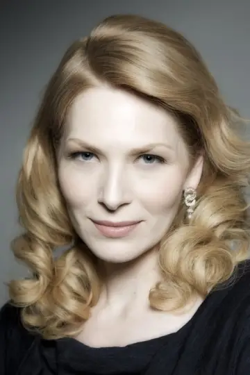 Zdjęcie Nadia Cameron-Blakey #29135