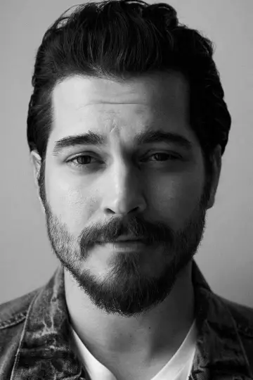 Zdjęcie Çağatay Ulusoy #127007