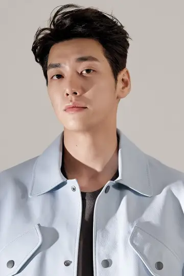 Zdjęcie Kim Young-kwang #241431