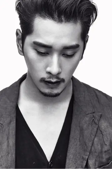 Zdjęcie  (Hwang Chan-sung) #242373