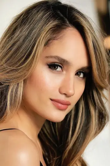 Zdjęcie Cinta Laura Kiehl #30329