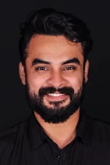 Zdjęcie Tovino Thomas #122502