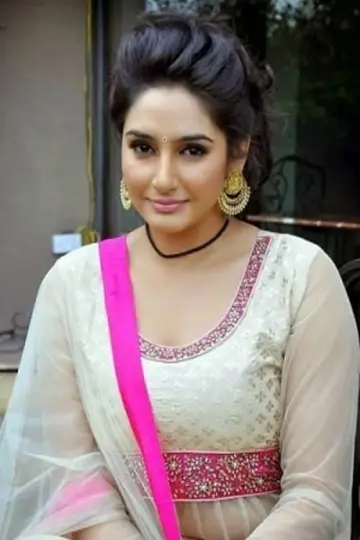 Zdjęcie  (Ragini Dwivedi) #244778