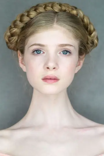 Zdjęcie Elena Kampouris #60934