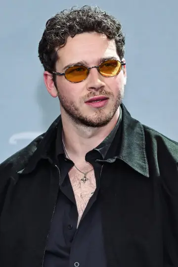 Zdjęcie  (Oliver Stark) #400533
