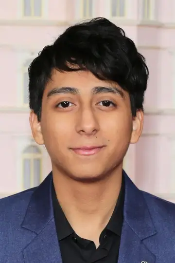 Zdjęcie Tony Revolori #5381