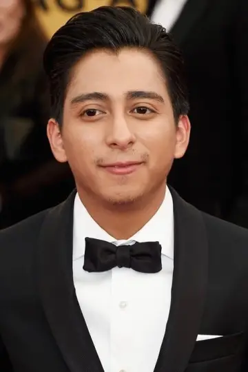 Zdjęcie Tony Revolori #5382