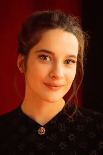 Zdjęcie Rebecca Marder #142322