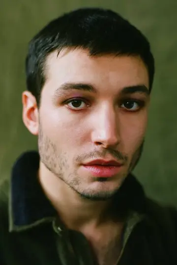 Zdjęcie Ezra Miller – Ezrę Miller #5608