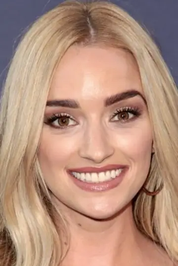 Zdjęcie Brianne Howey #51455
