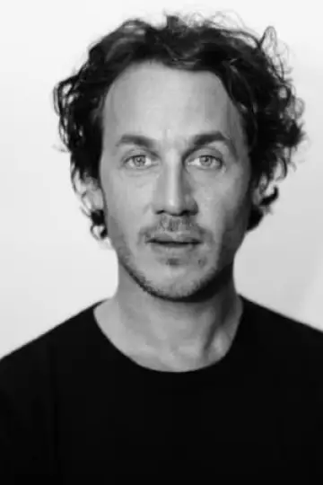 Zdjęcie Dustin Demri-Burns #55770