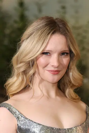 Zdjęcie Morfydd Clark #61010