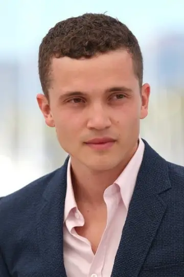 Zdjęcie Karl Glusman #34506