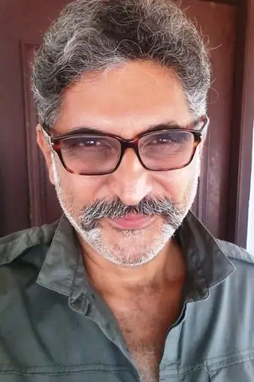 Zdjęcie Suresh Chandra Menon #272014