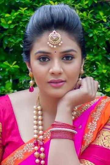 Zdjęcie  (Sreemukhi) #429724