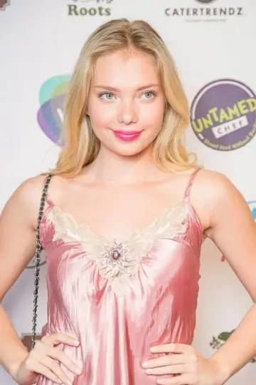 Zdjęcie Emilia McCarthy #56917