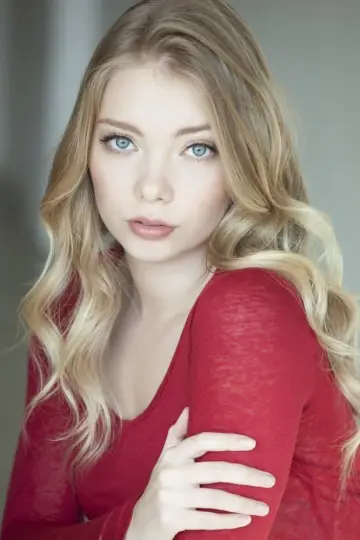 Zdjęcie Emilia McCarthy #56918