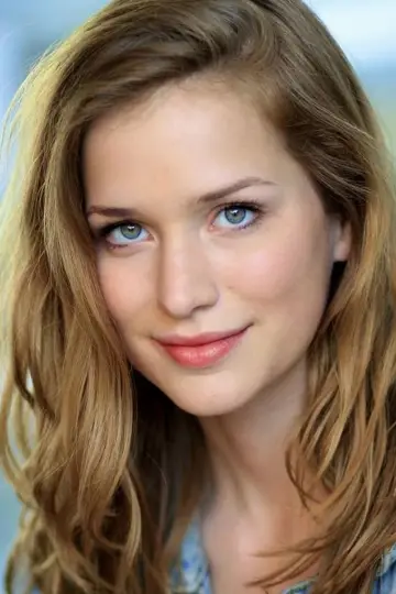 Zdjęcie Elizabeth Lail #3155