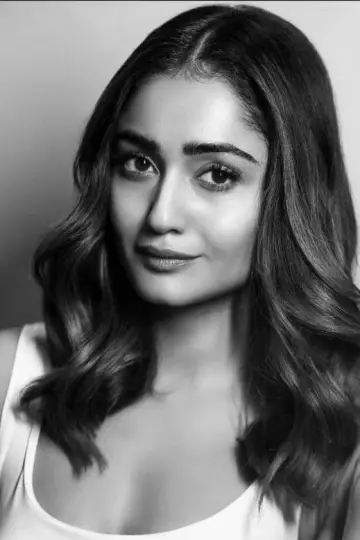 Zdjęcie  (Tridha Choudhury) #360712
