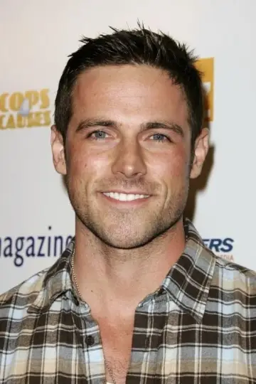 Zdjęcie Dylan Bruce #110799