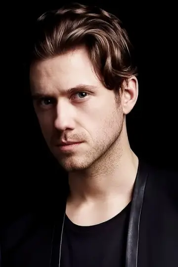 Zdjęcie Aaron Tveit #98296
