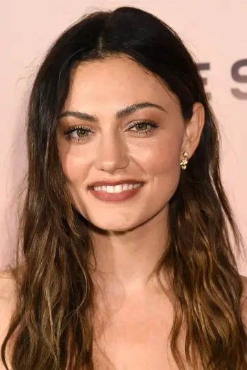 Zdjęcie Phoebe Tonkin #59277