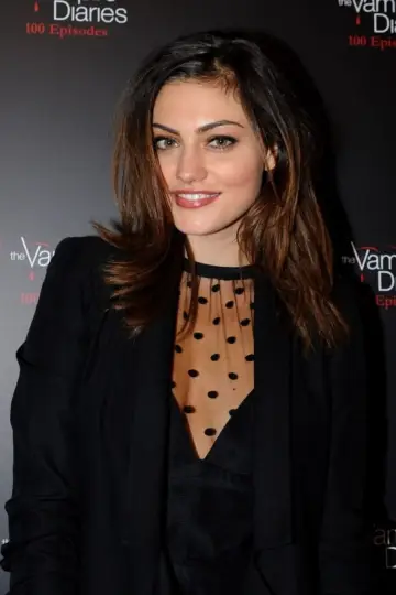 Zdjęcie Phoebe Tonkin #59283