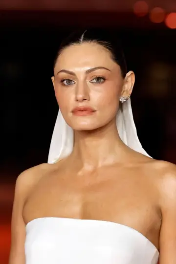Zdjęcie Phoebe Tonkin #74502