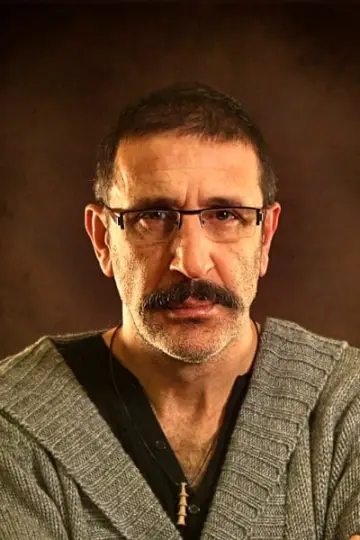 Zdjęcie Cem Özer