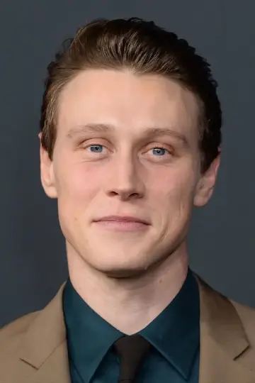 Zdjęcie George MacKay #46648