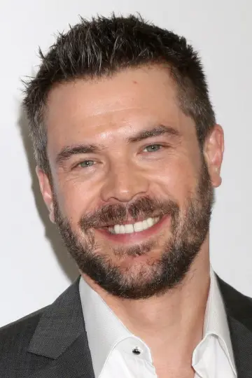 Zdjęcie Charlie Weber #11994