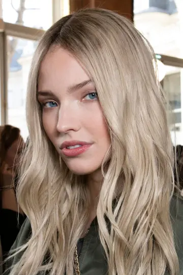 Zdjęcie Sasza Lus (Sasha Luss) #42721