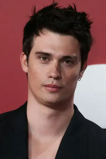Zdjęcie Nicholas Galitzine #23971