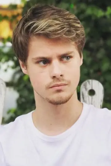 Zdjęcie Mitchell Kummen #113694
