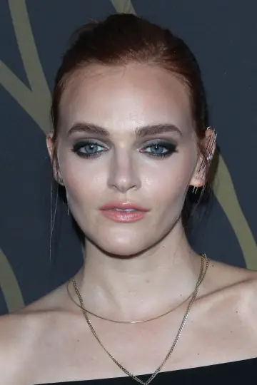 Zdjęcie Madelina Bruer (Madeline Brewer) #154481