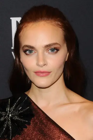 Zdjęcie Madelina Bruer (Madeline Brewer) #154490
